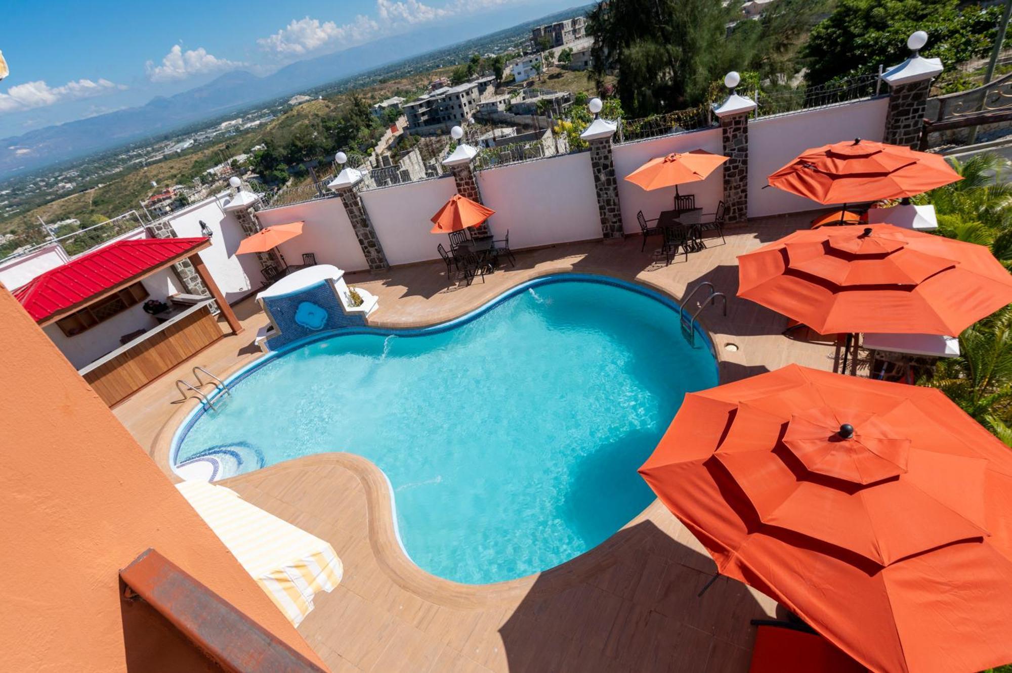 Vivy Hill'S Hotel Port-au-Prince Extérieur photo